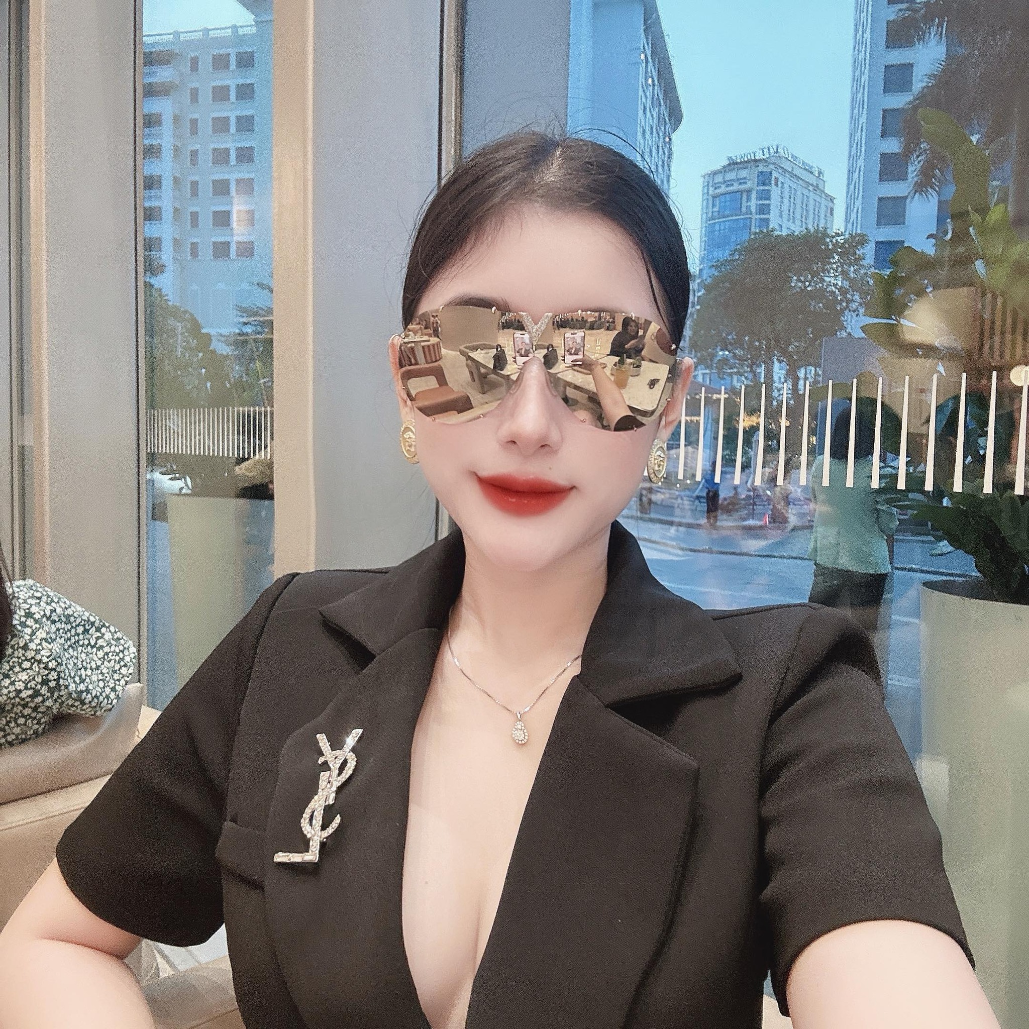 Ms : Cẩm Tú - Thanh Xuân - Hà Nội