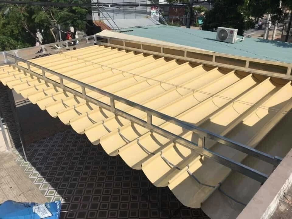 BẠT MÁI XẾP HÒA PHÁT